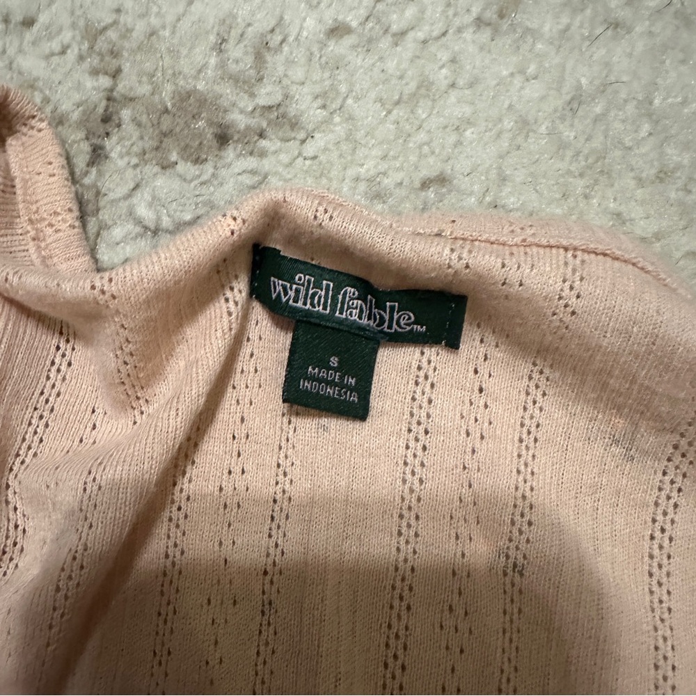 2 top bundle - Picture 6 of 7